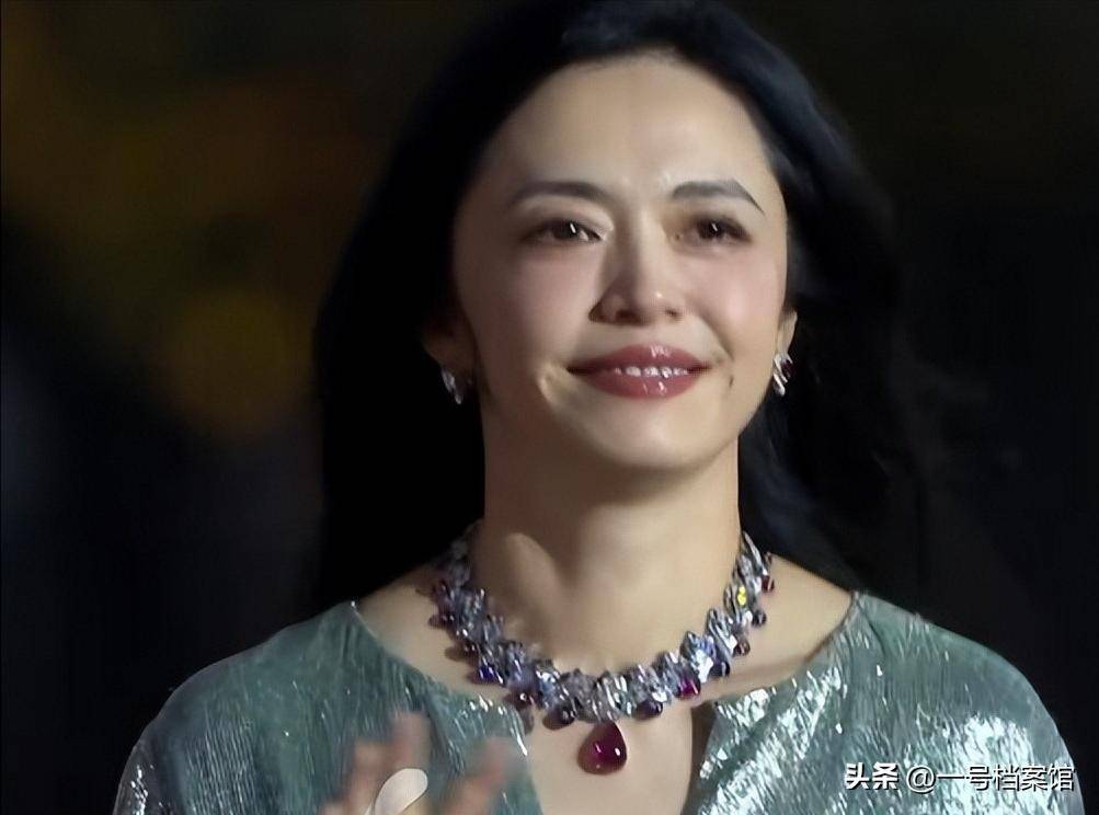 星走红毯帅哥、美女齐聚一堂瓦力游戏金鸡奖典礼各大明(图5)